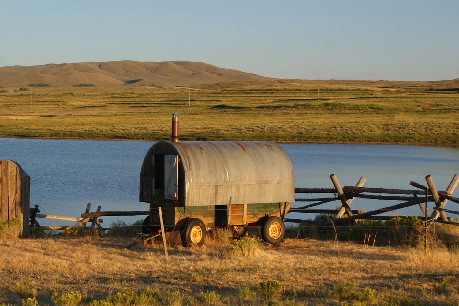 Wyoming Offers "Tiny House On Wheels" AirBnB